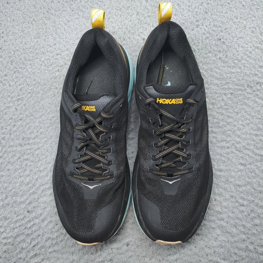 Hoka One One hoka one